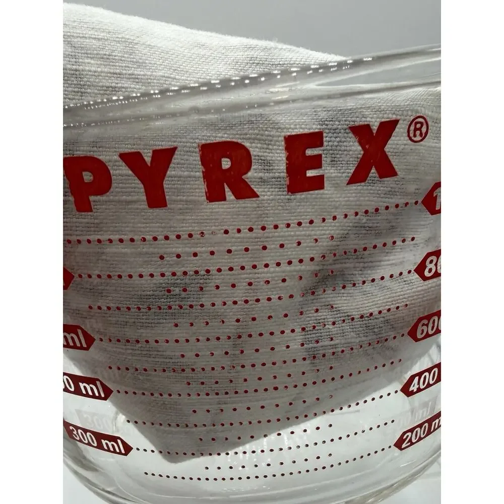 Vintage Pyrex Measuring Cup 1000 ml 4 Cup Red Made in USA